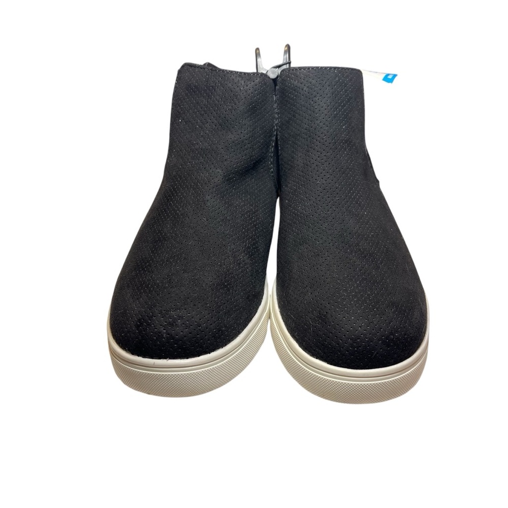 Time and Tru sneaker booties size 12W